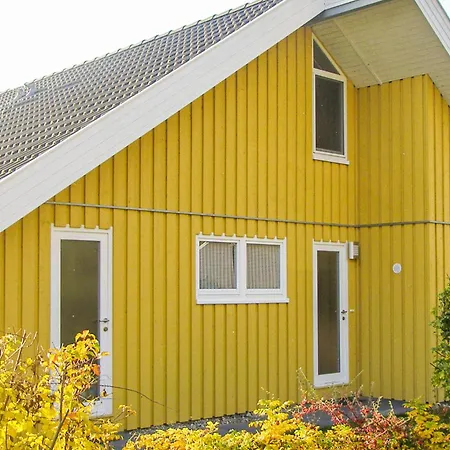 Dom wakacyjny Cozy In With Sauna Rechlin